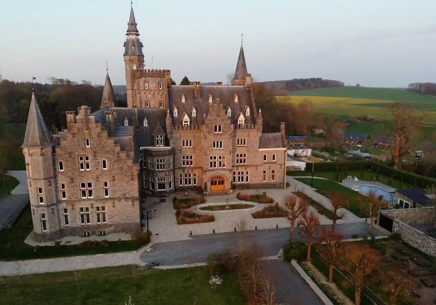 Château de Leignon, Belgium